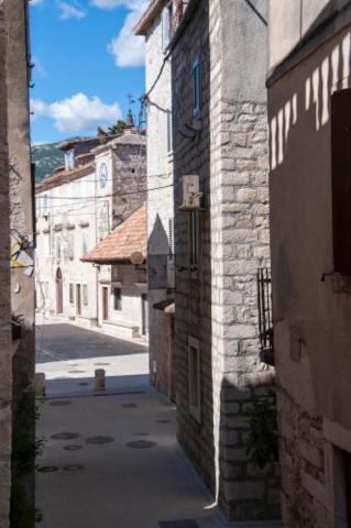 Guesthouse Nina Кастель-Нови Экстерьер фото